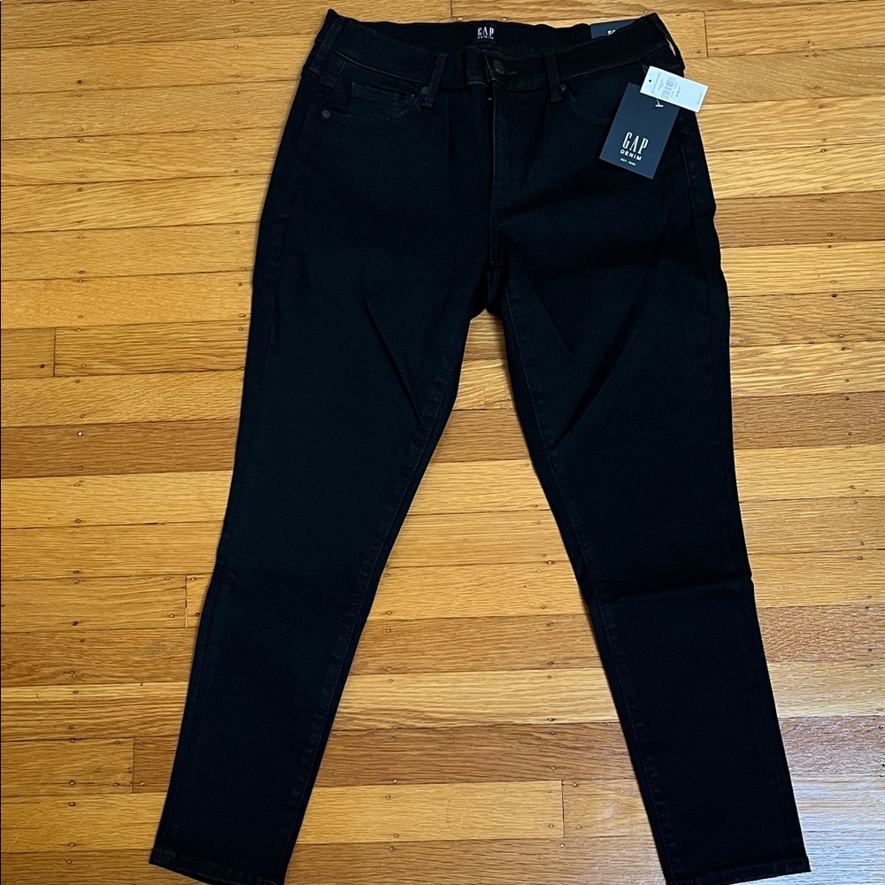 GAP Women's Classic Black Skinny Jeans